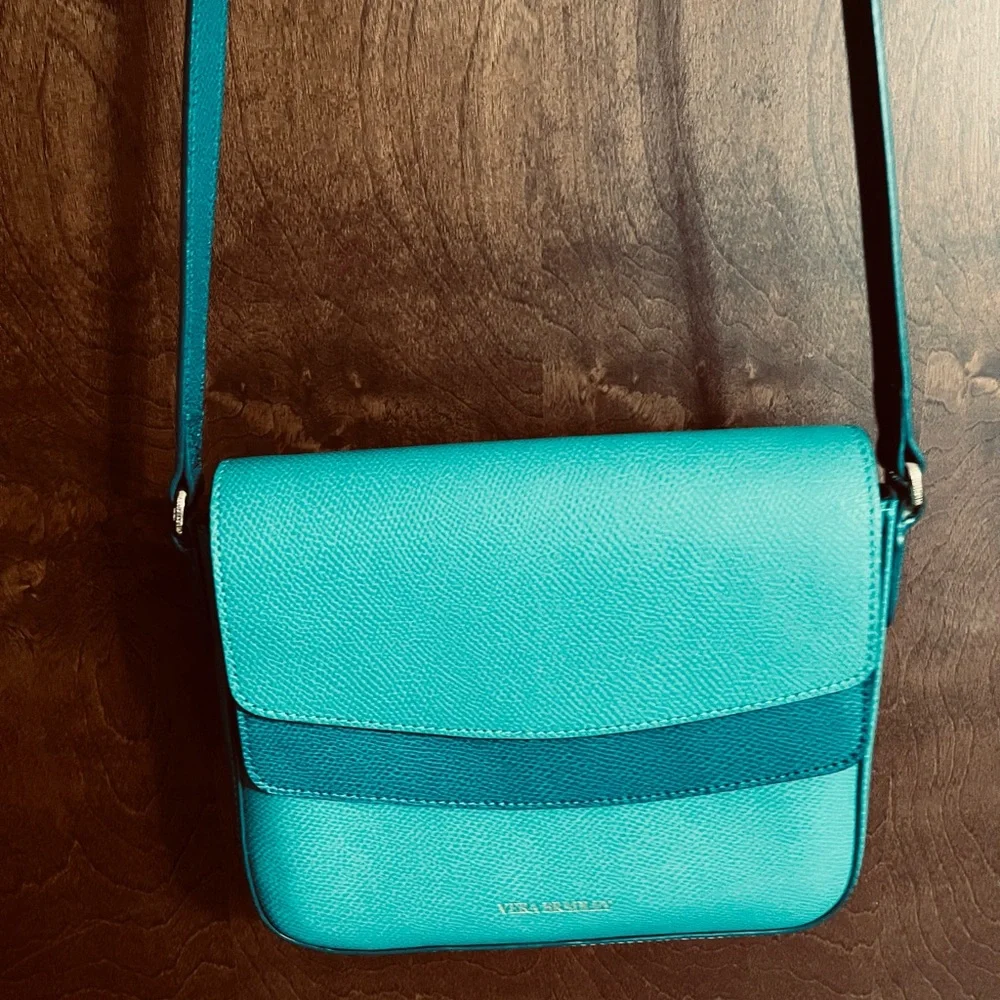 Vera Bradley Twice as Nice Crossbody Leather Bag in Teal/Aqua Colors “Like New” - Picture 12 of 14